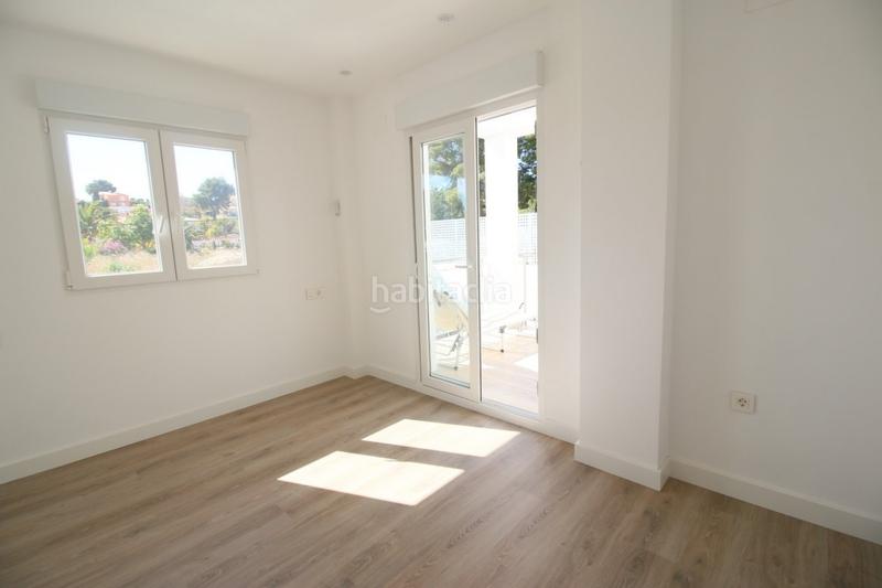 Foto fe25c8f0-3663-40c7-9cd5-1e5913da038d. Chalet villa de obra nueva en zona av. Coloma de la nucia en Nucia (la)