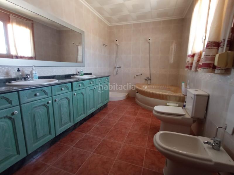 Foto 9643d212-1f9e-488c-81cf-5c569dbe619b. Xalet amb aparcament a Bonalba-Cotoveta Mutxamel