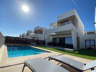 Chalet à Finestrat Pueblo. Villa en venta en finestrat
