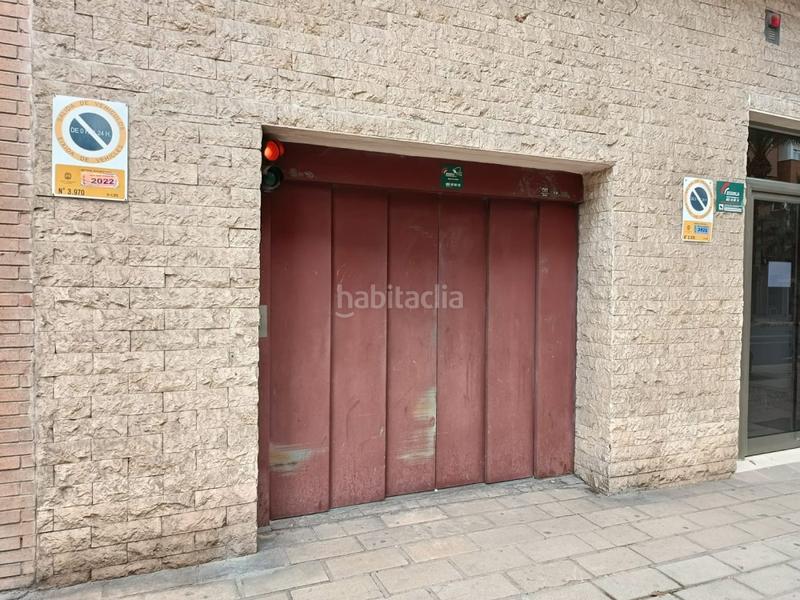 Foto 46b7cde8-c84c-484e-906f-268e5b0fac0f. Aparcament cotxe a Mercado Alicante