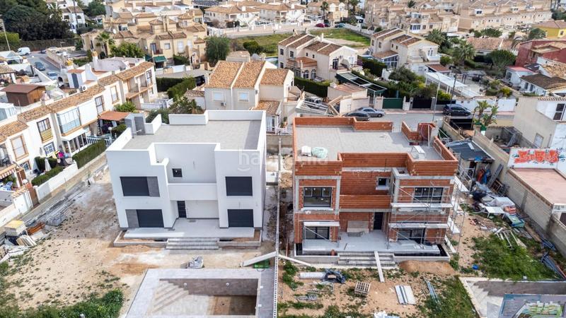 Foto 1c3427aa-37cd-42eb-acf7-7df6f54dec97. Chalet avec chauffage piscine dans Aguas Nuevas Torrevieja