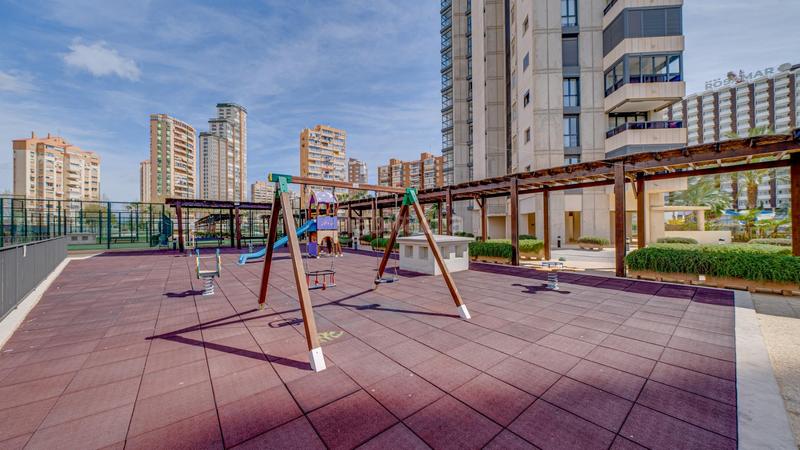 Foto 462f53a0-fe6d-4793-bd5b-26ed52a3d259. Piccolo appartamento con riscaldamento piscina in Benidorm