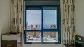 Apartament  Avenida derramador. Luminoso apartamento con increíbles vistas al mar