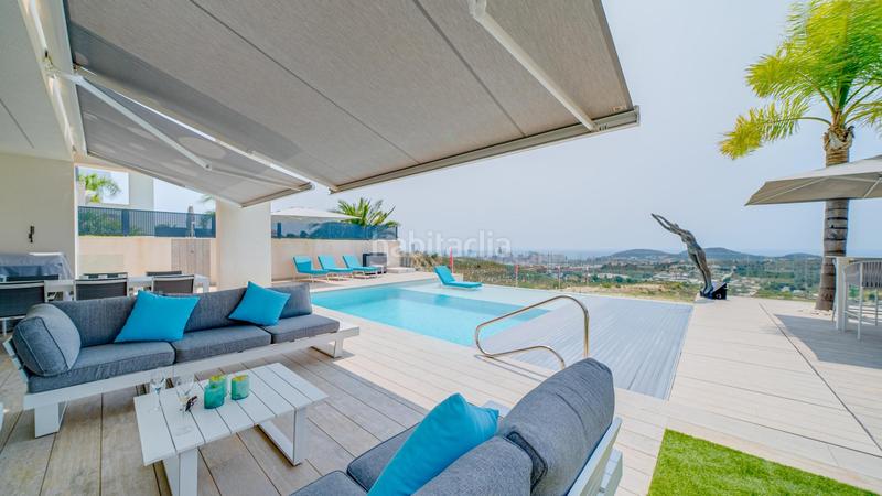 Foto 747b266e-2eea-4f50-ac73-205059c28899. Chalet with heating parking pool in Finestrat pueblo Finestrat