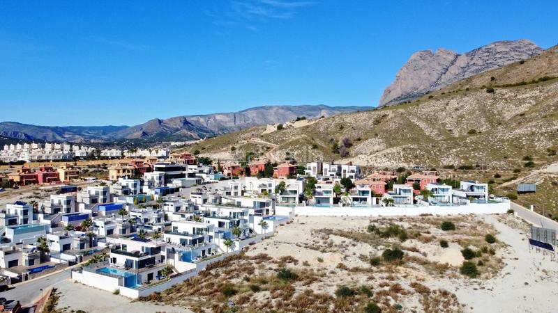 Foto ba5170f3-d2f8-4146-877e-f6b595cd51dd. Chalet with heating parking pool in Finestrat pueblo Finestrat