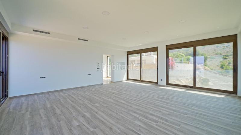 Foto e215f1e5-c8d6-4a84-b743-b90f4b57dfce. Chalet dans tokio 19 dans Rincón Alto Benidorm