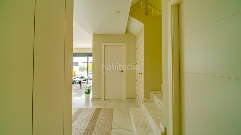 Foto fa9917d6-5152-4573-859a-b2bd0d31c1af. Xalet amb calefacció aparcament piscina a balcón de Finestrat-terra marina Finestrat