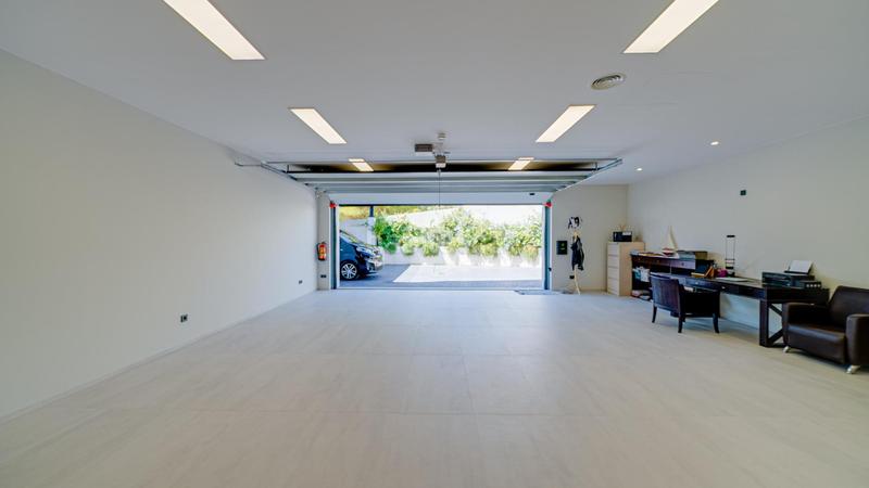 Foto 6d9381de-3c9a-4813-90cd-858b7d2208e9. Chalet con riscaldamento parcheggio piscina in Mascarat Altea