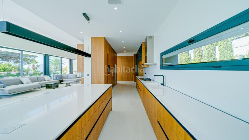 Foto 7d082af6-cf3c-47b6-9d5b-f090d5d60f51. Chalet con riscaldamento parcheggio piscina in Mascarat Altea