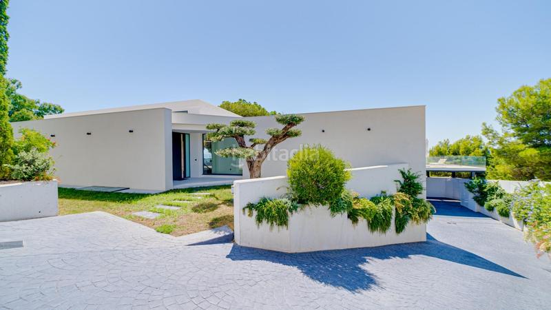 Foto 8850de54-f03b-4a8f-a36e-92fb94173cab. Chalet con riscaldamento parcheggio piscina in Mascarat Altea