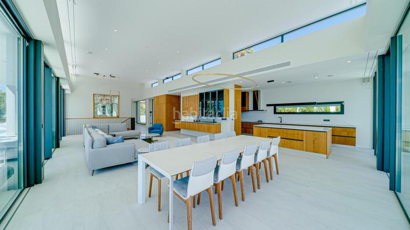 Foto a7c924cf-c921-44a9-bf2b-76bffdacac67. Chalet con riscaldamento parcheggio piscina in Mascarat Altea