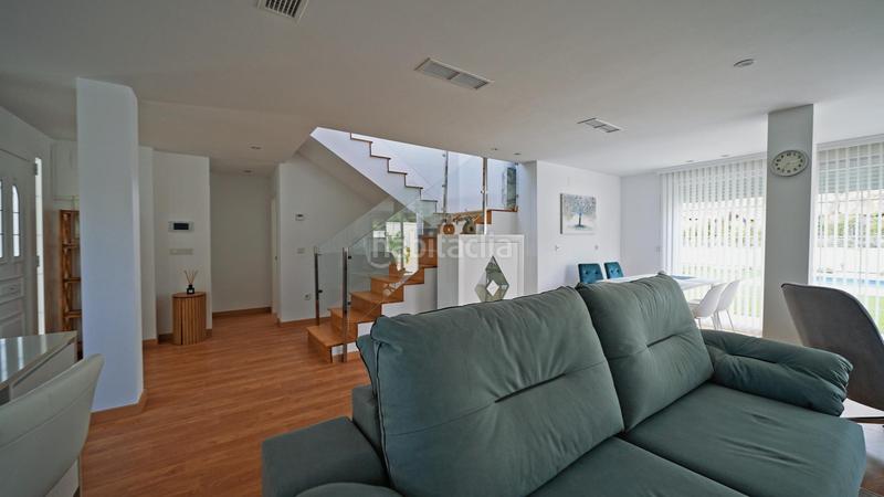 Foto 02e5fc24-ddac-4c16-abe4-75e77c22de79. Xalet amb calefacció aparcament piscina a Polop