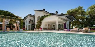 Chalet en Parquelagos-Puente Nuevo. Villa independiente de lujo obra nueva en torrelodones