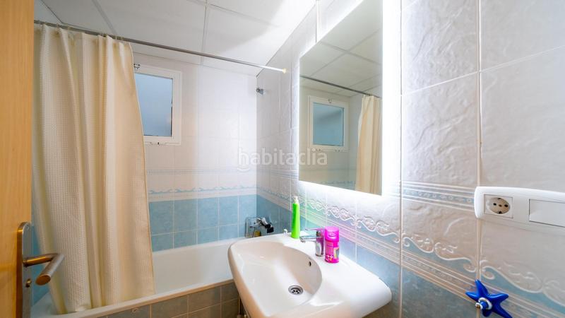 Foto 14114b37-a887-45be-b03c-8664f05bf453. Lloguer apartament amb calefacció aparcament piscina a Campello (el)