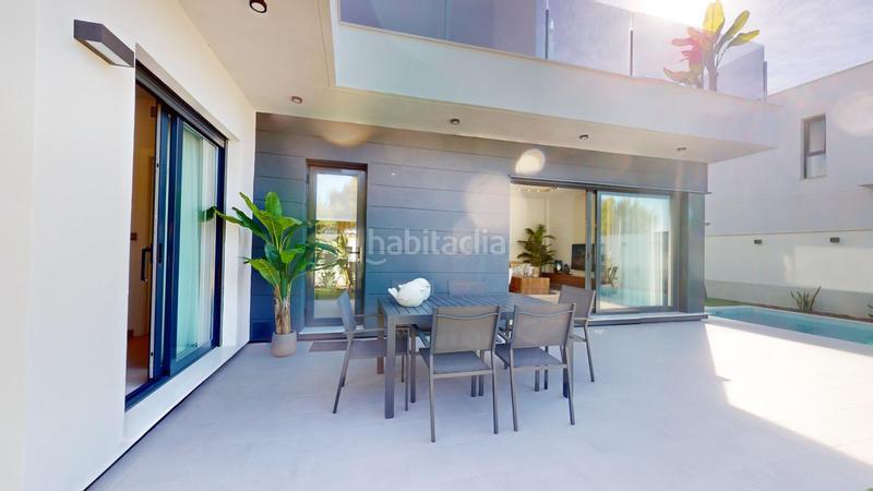 Foto 3aef1ac1-3955-49d2-8263-c78687811ee3. Chalet villa moderna independiente en roda golf, murcia en San Javier