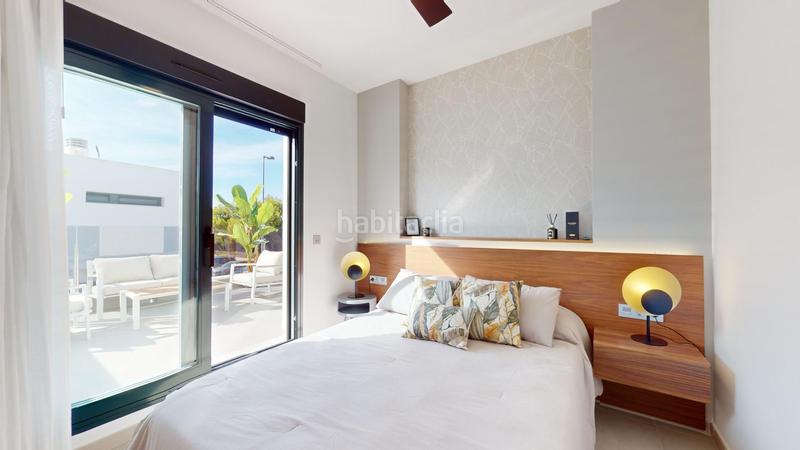 Foto 4c79a88b-667f-48af-b32d-0198dfd5433f. Chalet villa moderna independiente en roda golf, murcia en San Javier