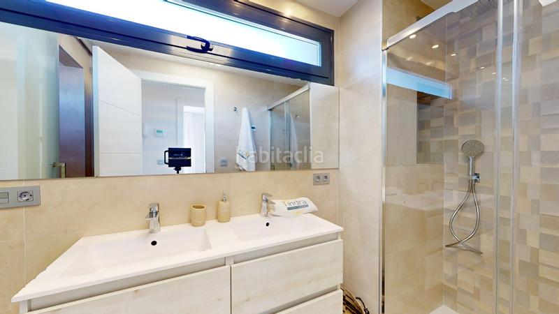 Foto 8e425faf-7334-4fde-815d-d11c2d48efc7. Chalet villa moderna independiente en roda golf, murcia en San Javier