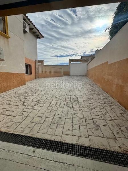 Foto 19377a5a-0347-4d21-8ec1-4717a4c68cdd. Chalet avec chauffage parking piscine dans Lomas de Cabo Roig - Los Dolses Orihuela