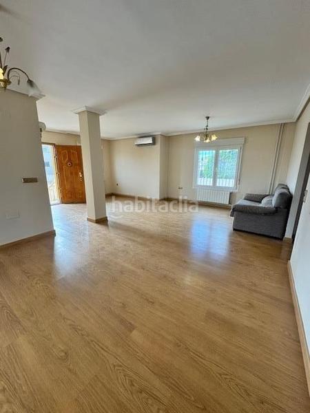 Foto 9d563e19-a519-4420-92b5-4938aebc9bea. Chalet avec chauffage parking piscine dans Lomas de Cabo Roig - Los Dolses Orihuela