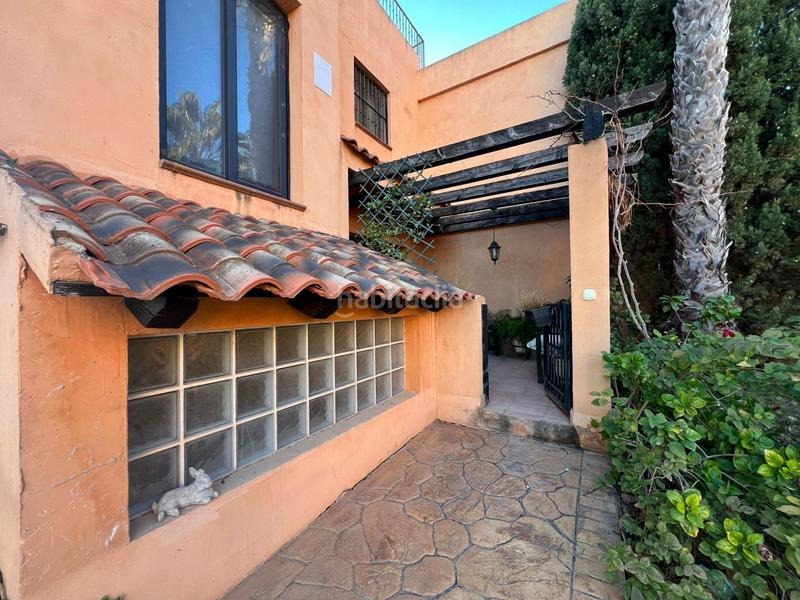 Foto 703b8ee9-c35b-4789-b58b-5fe398f375aa. Casa amb piscina a Villamartín-Las Filipinas Orihuela