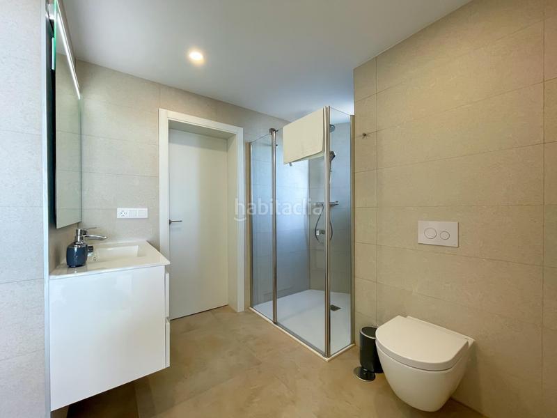 Foto 0cf4d7e4-5a88-4a9f-914e-f11c8ebe7785. Piccolo appartamento con riscaldamento parcheggio piscina in Benidorm