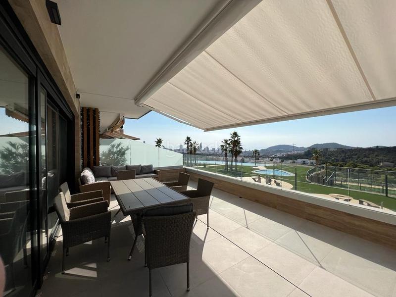 Foto cda50343-b5b6-4f04-9784-feed2d084b79. Rent apartment with heating pool in Playa Poniente Benidorm