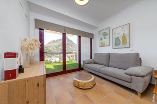 Attique à Villanueva del Río Segura. Ático 2 habitaciones 2 baños con garaje y trastero piscinas saun