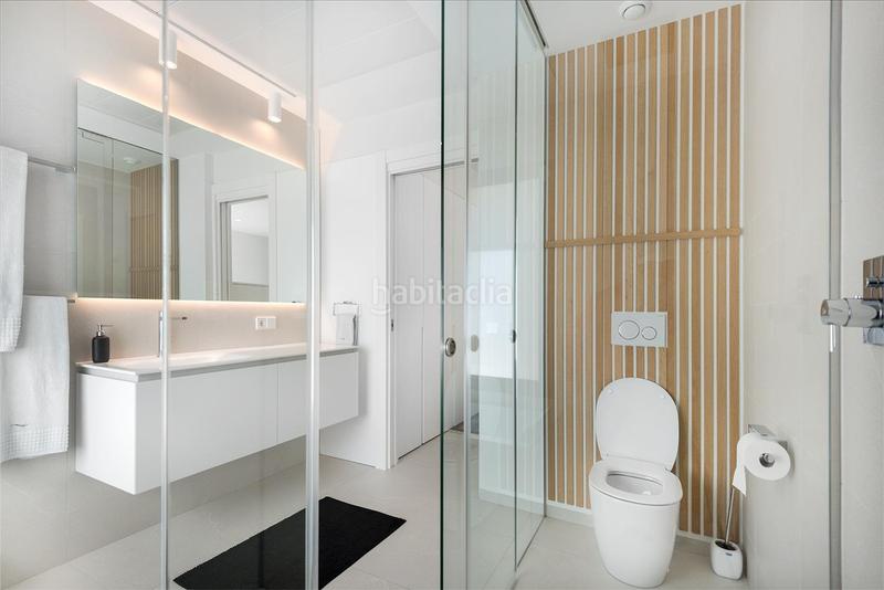 Foto 15218640-2e2e-4259-9b8a-7113b6d2608a. Chalet con parcheggio piscina in Fontcalent Alicante