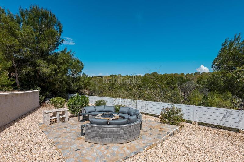 Foto 1fe86462-a515-4bac-a838-d989baf61793. Chalet con parcheggio piscina in Fontcalent Alicante