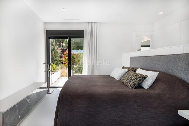 Foto 3337c43c-f7f1-42f9-ade8-baaf34b01da5. Chalet con parcheggio piscina in Fontcalent Alicante