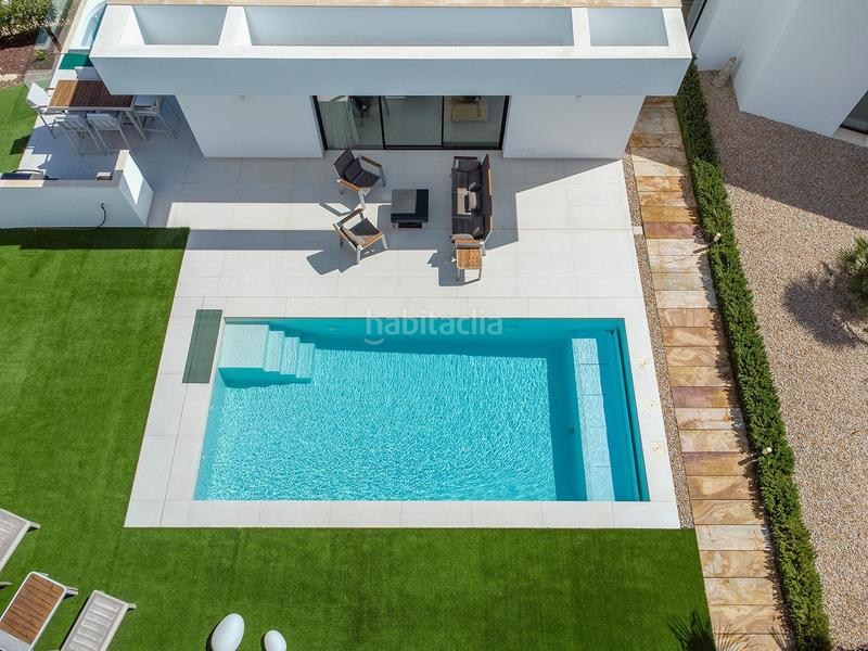 Foto 869d07f1-456a-437d-bef6-8374f162dcf6. Chalet con parcheggio piscina in Fontcalent Alicante