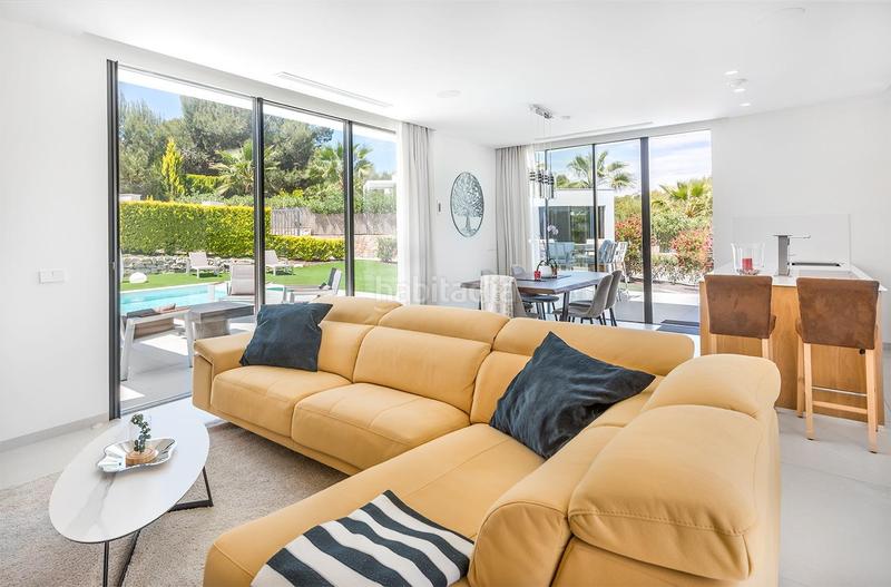 Foto 8860203c-57dc-4773-bbe4-32725c1af4fc. Chalet con parcheggio piscina in Fontcalent Alicante