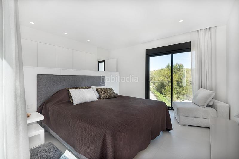 Foto b738ed86-29d7-4496-92f3-c7cccedc2ef3. Chalet con parcheggio piscina in Fontcalent Alicante