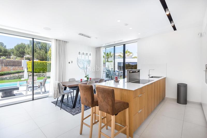 Foto fcf5a2a0-f28f-4912-895d-af41e4e20336. Chalet con parcheggio piscina in Fontcalent Alicante