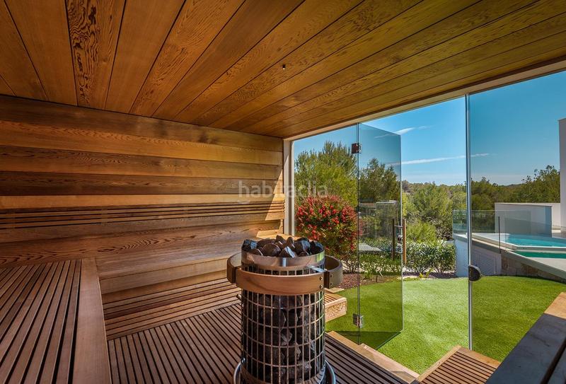 Foto fe962be3-335f-4050-98b3-87a44382a268. Chalet con parcheggio piscina in Fontcalent Alicante