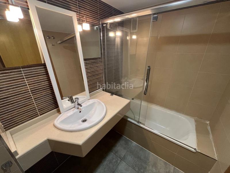 Foto 95db2065-9c4b-4920-aaa5-53134b3907fe. Appartement avec chauffage piscine dans PAU 5 Alicante