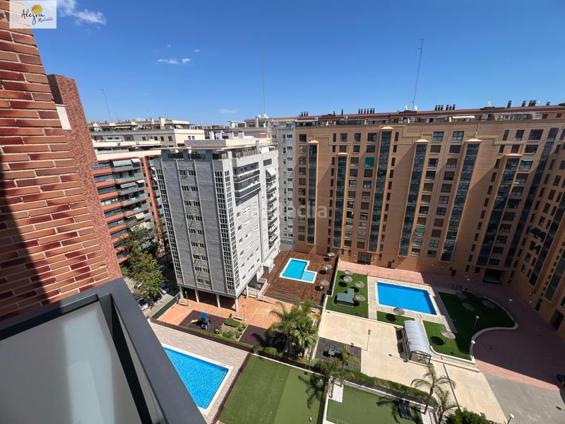 Foto 8e5b1721-4080-4639-8a46-d1342b25aaa9. Attico con riscaldamento parcheggio piscina in Penya-Roja - Avda. Francia Valencia
