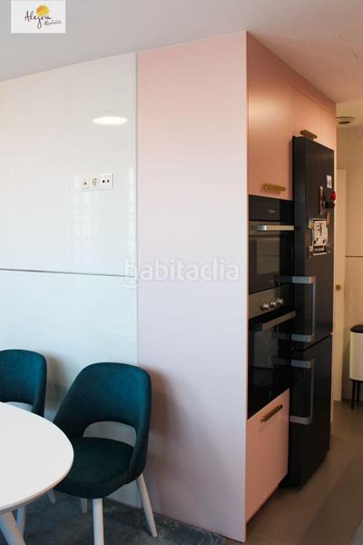 Foto f6bb856c-6842-4303-9e78-42b78e31efed. Attico con riscaldamento parcheggio piscina in Penya-Roja - Avda. Francia Valencia