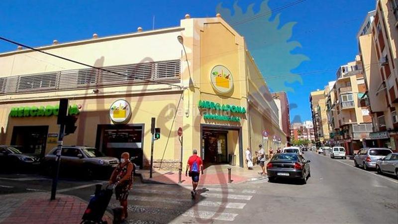 Foto ce0cfca3-5b26-4e6c-bb69-d6f109b1f2c5. Local comercial a Carolinas Altas Alicante