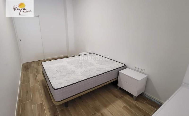 Foto cd0fc4c2-278b-4a55-a2da-4f9d9b774ff3. Appartamento in Torrefiel Valencia