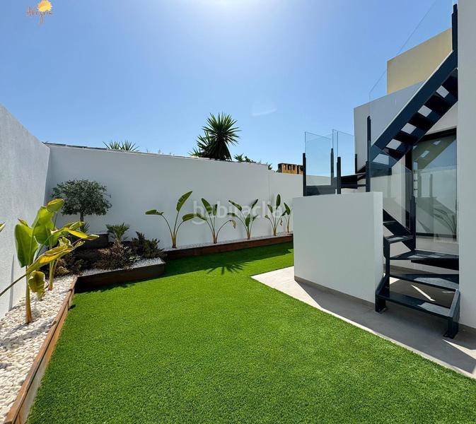 Foto 3a65cf06-eaa5-474f-bd4f-def166a6b646. Chalet mit heizung in Zona Carrefour - Urbanizaciones Torrevieja