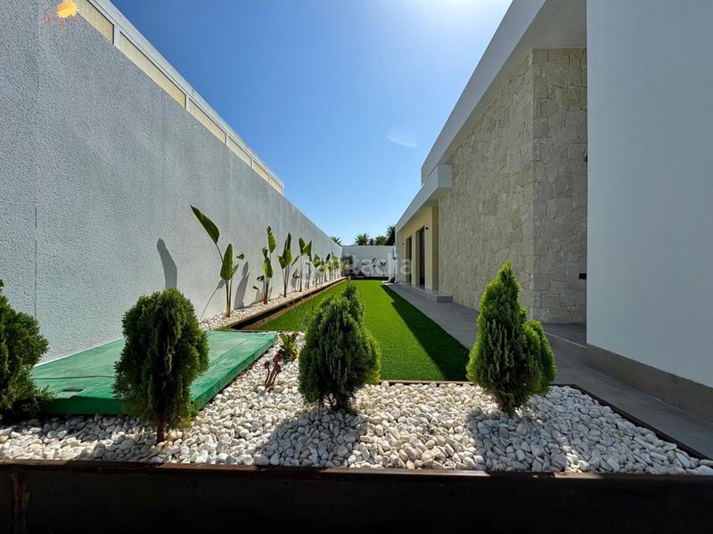 Foto 903e0439-9a8d-4eb3-8169-2e46820915d6. Chalet mit heizung in Zona Carrefour - Urbanizaciones Torrevieja