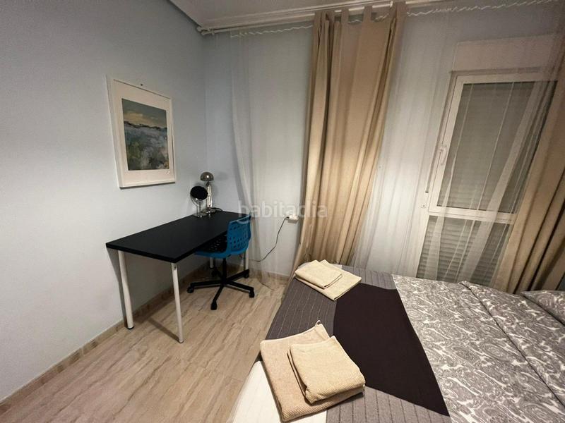 Foto a175a23d-fb2e-4e1d-8ebb-9c7c73a4c518. Location attique dans Campello Playa Campello (el)