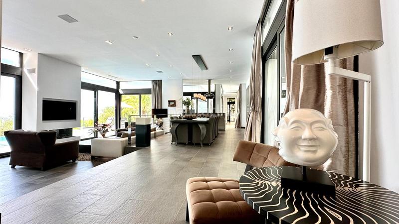 Foto 24ca89ed-8f98-4f25-b5da-3c633e372315. Chalet avec chauffage parking piscine dans Altea la vella Altea