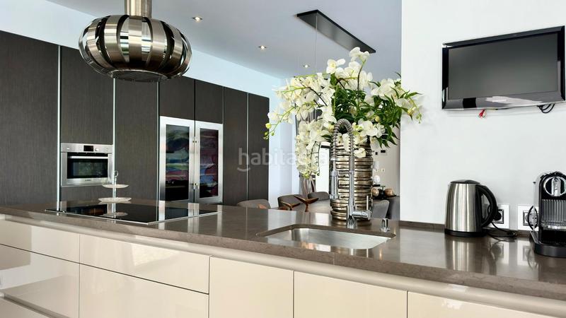 Foto 54c28561-16b4-49cb-88be-f613badd1901. Chalet avec chauffage parking piscine dans Altea la vella Altea