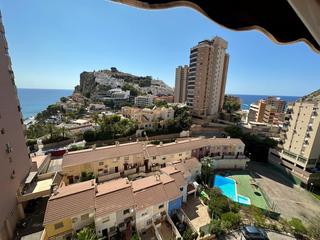 Apartamento  Calle calle de asturias. Amplio apartamento con preciosas vistas al mar en coblanca 16, f