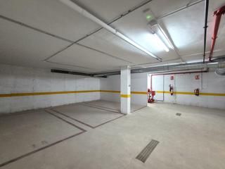 Aparcament cotxe a Plus ultra 67. Se vende plaza de garaje   carolinas altas  alicante