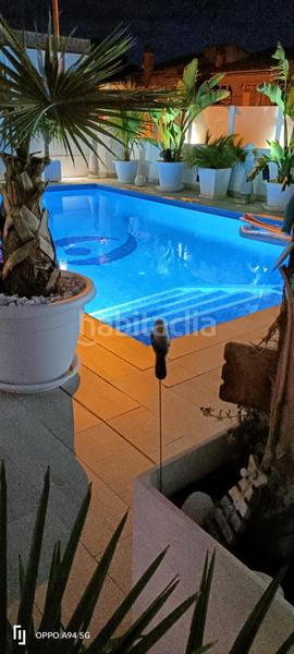 Foto 331477b7-7fbd-4be4-9afd-064a162270e1. Chalet con riscaldamento parcheggio piscina in Zona Carrefour - Urbanizaciones Torrevieja