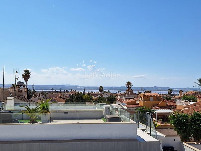 Foto 4bc2f69d-5092-455d-86a3-4e46b084b664. Chalet con riscaldamento parcheggio piscina in Zona Carrefour - Urbanizaciones Torrevieja