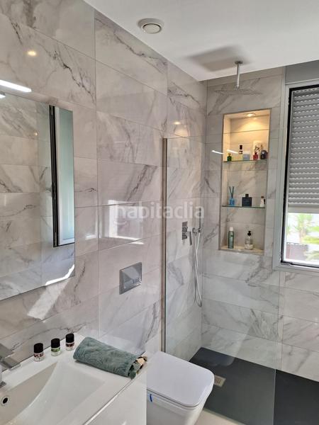 Foto 932537d6-f58b-4448-bab4-d0f6d6302420. Chalet con riscaldamento parcheggio piscina in Zona Carrefour - Urbanizaciones Torrevieja